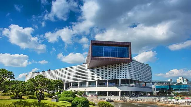 (5.19更新)2025年9月批次韩国1年制中文授课专升本项目申请专业及招生日程汇总(图19) 图片